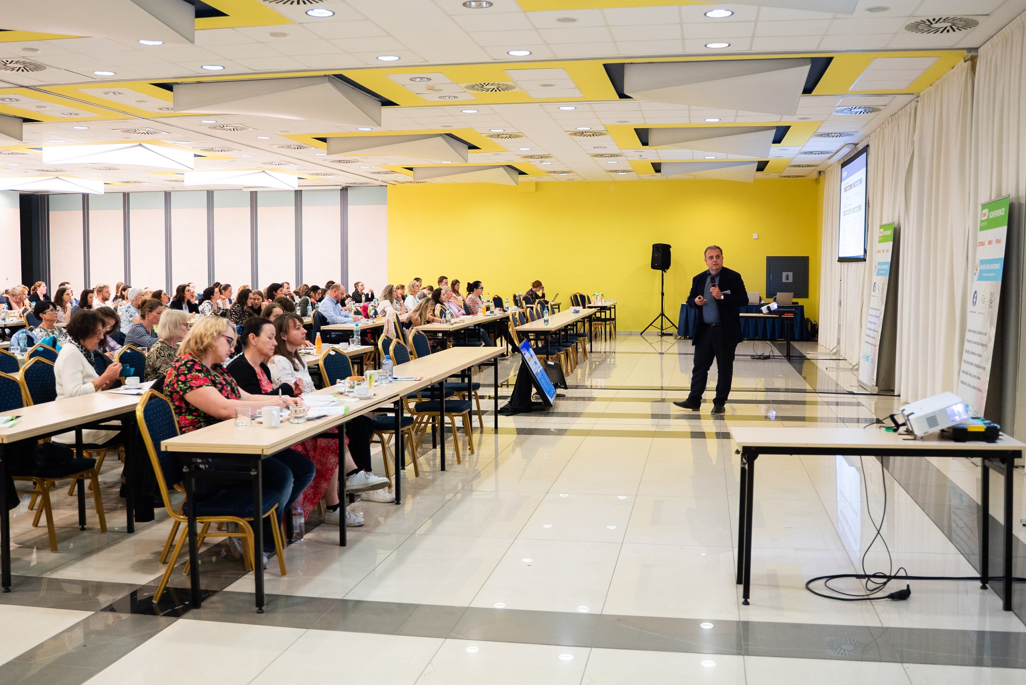 Akademie Dr. Max Hravé jsou jen zdravé